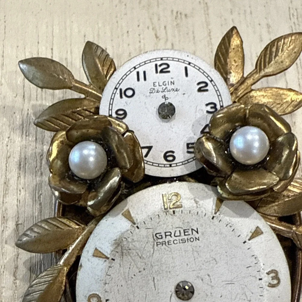 Vintage Handmade‎ Watch Face & Parts Brooch Pin One Of A Kind